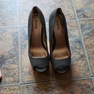 Miramax -85 platform pumps